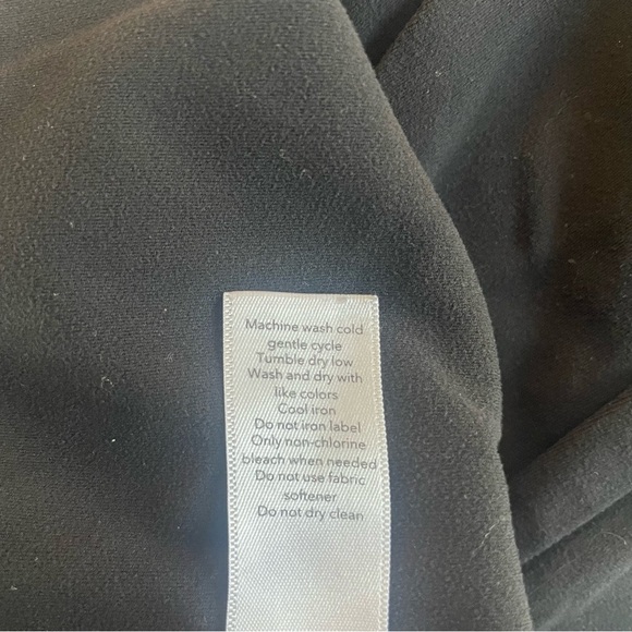 Athleta Black Salutation High Rise Jogger Athletic Pants 20623 - Picture 9 of 12